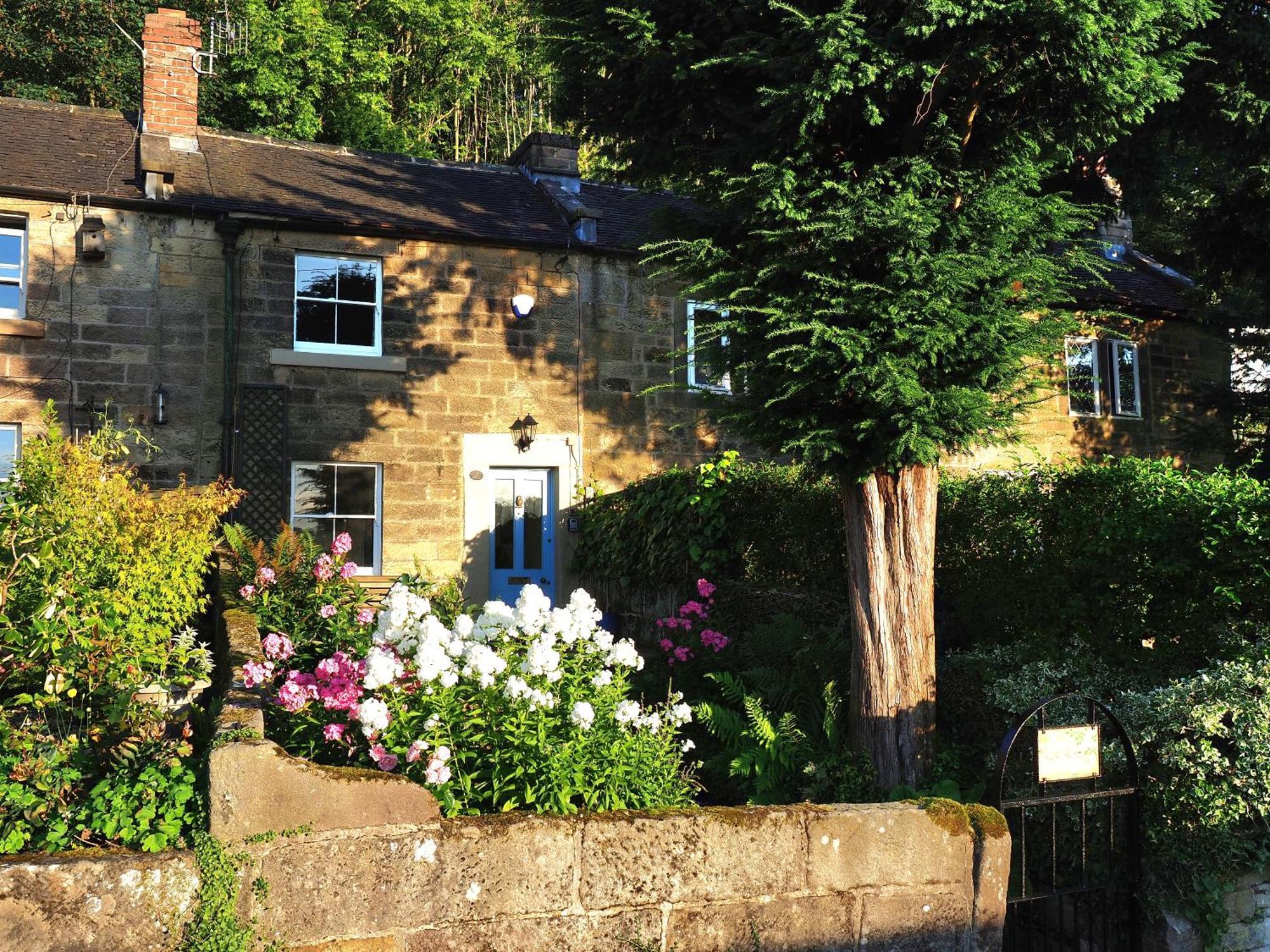 Rose Cottage マトロック エクステリア 写真